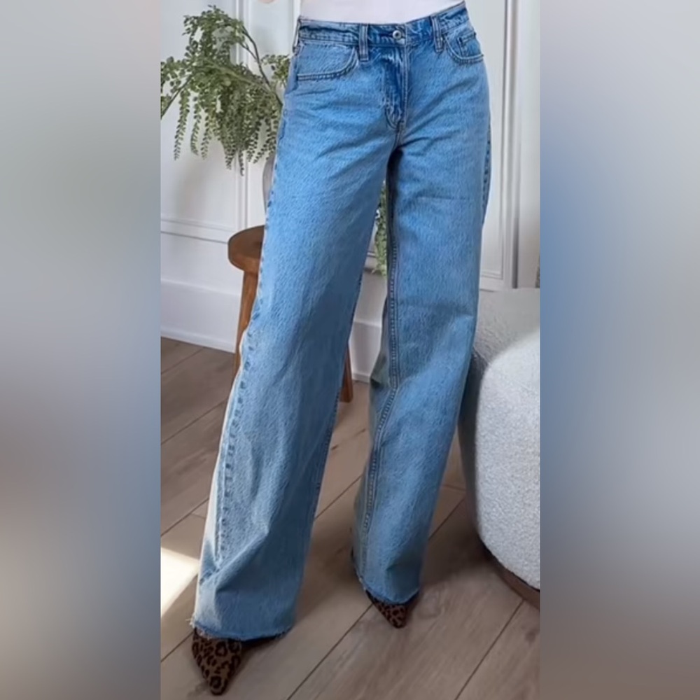 Abercrombie low rise ultra loose **EXTRA LONG**